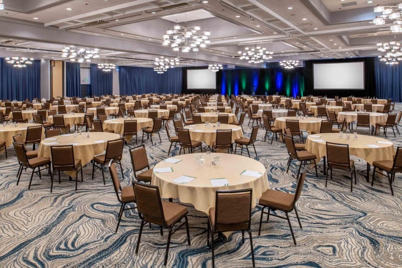 Holiday Inn Portland - Columbia Riverfront By Ihg Exteriör bild