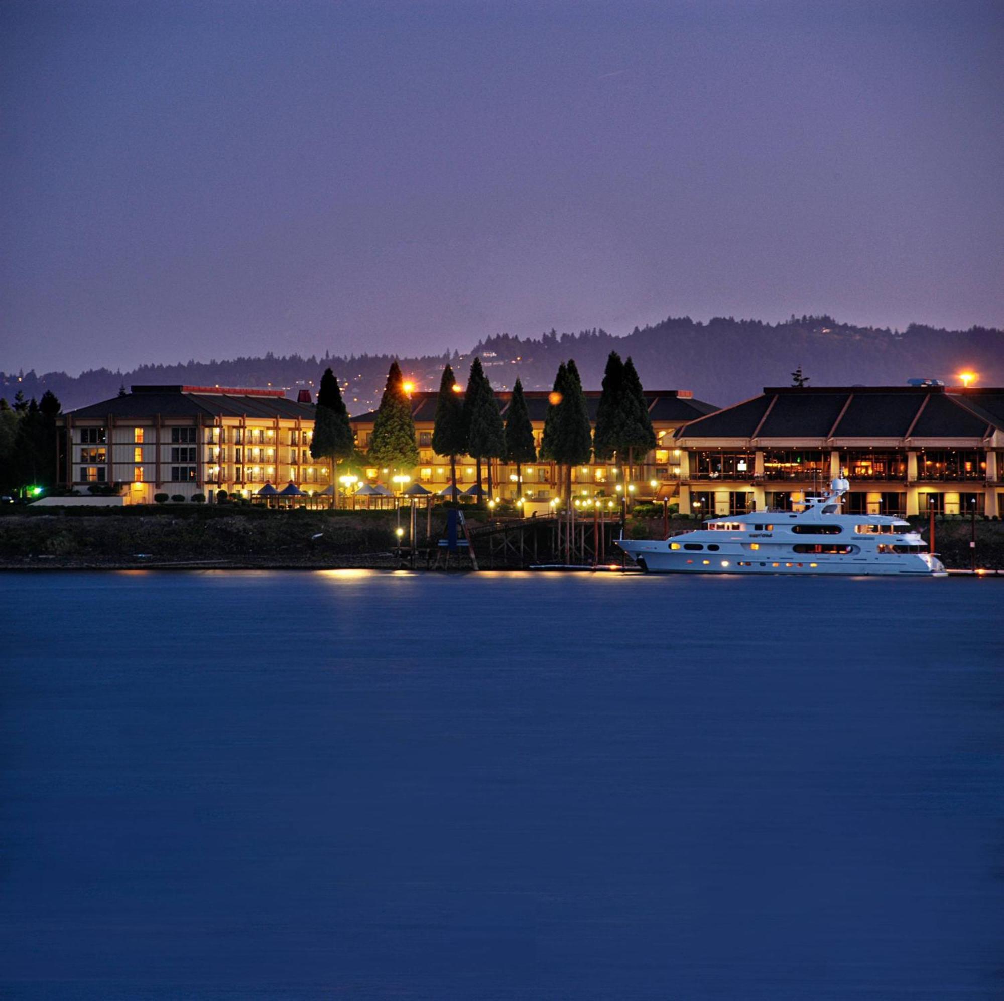 Holiday Inn Portland - Columbia Riverfront By Ihg Exteriör bild