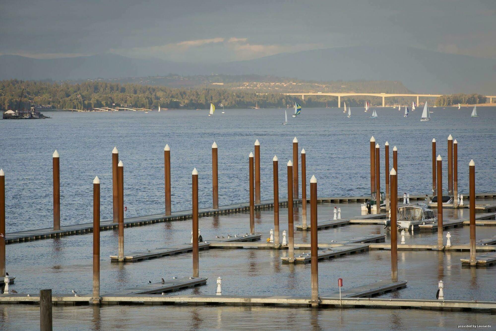 Holiday Inn Portland - Columbia Riverfront By Ihg Exteriör bild