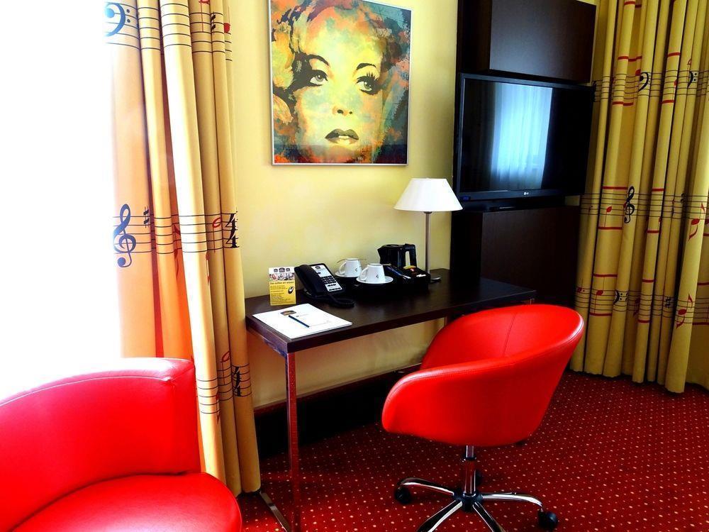 Holiday Inn Portland - Columbia Riverfront By Ihg Exteriör bild